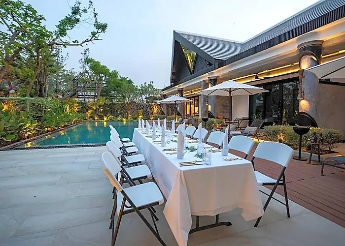 Amara Private Pool